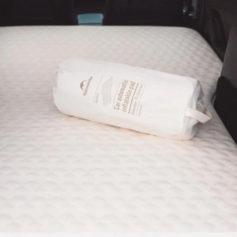 Matelas gonflable automatique pour véhicule