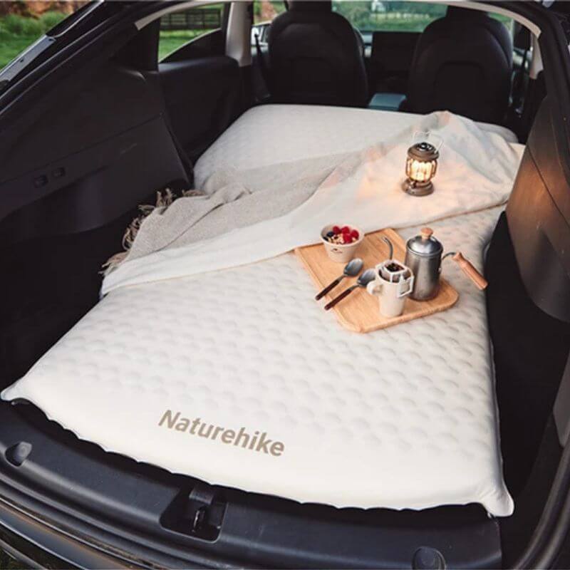 Matelas gonflable automatique pour véhicule