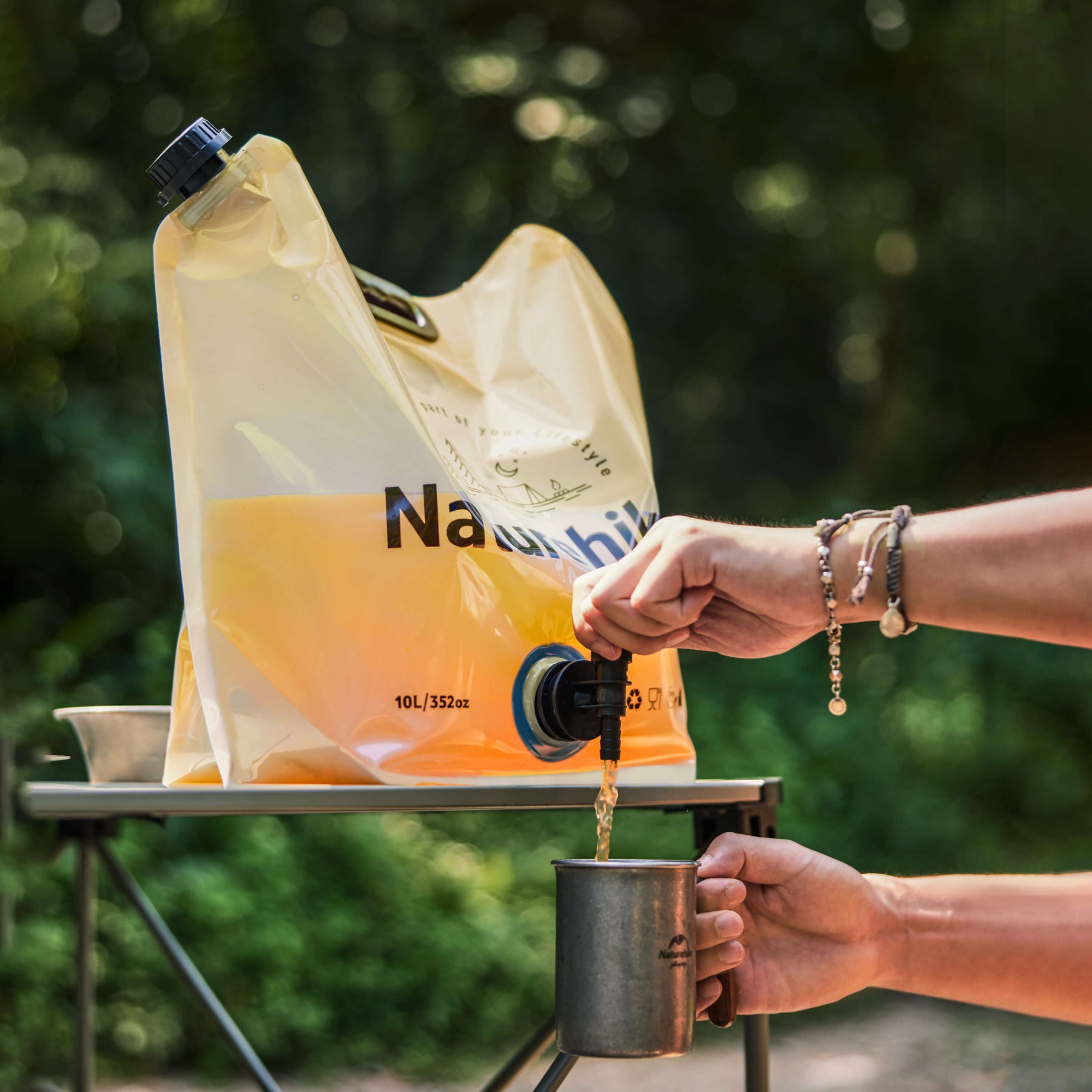 Outdoor hydration pack