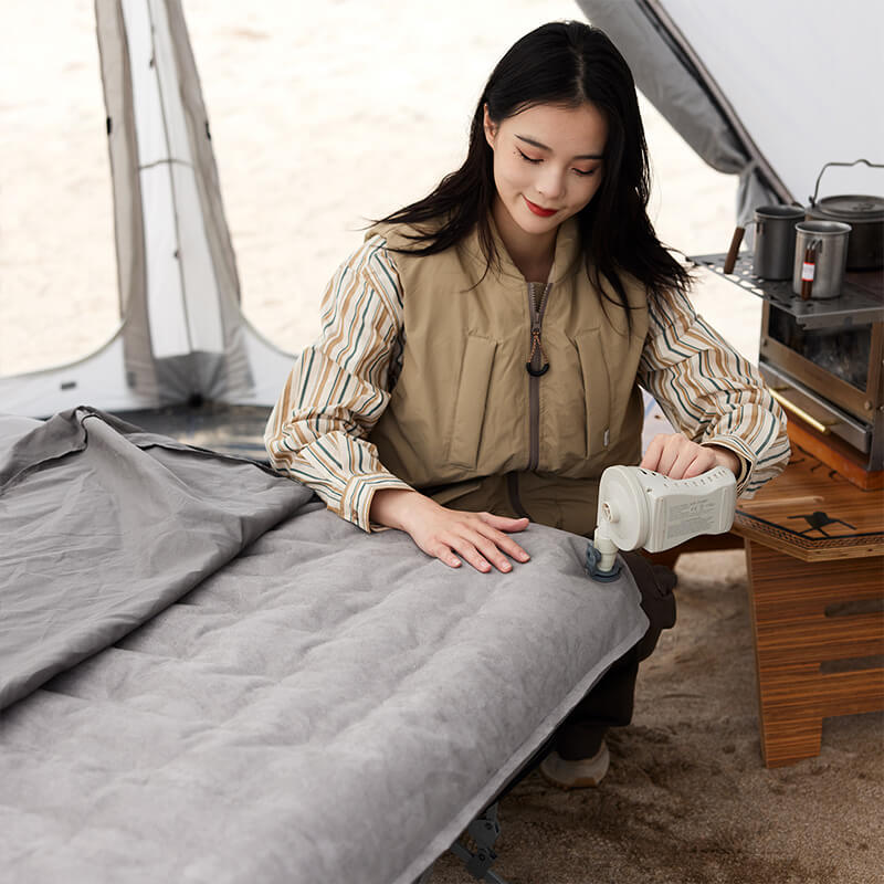 Outdoor foldable double bed - Comfortable & Robust - Camping