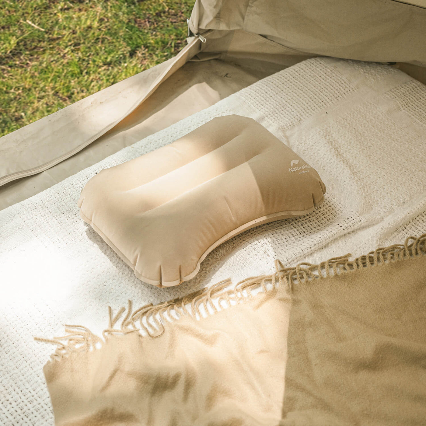 Comfortable camping pillow